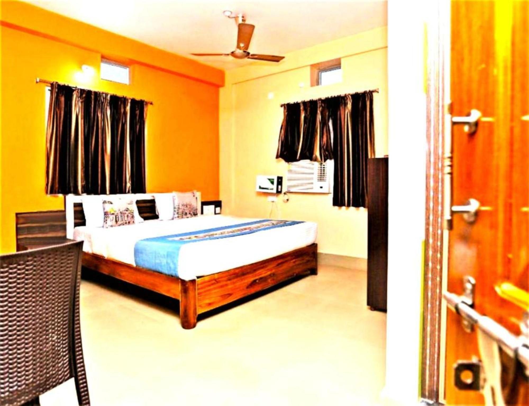 Hotel Krishna Residency Puri Near Sea Beach Best Choice Of Travellers By Morservices المظهر الخارجي الصورة