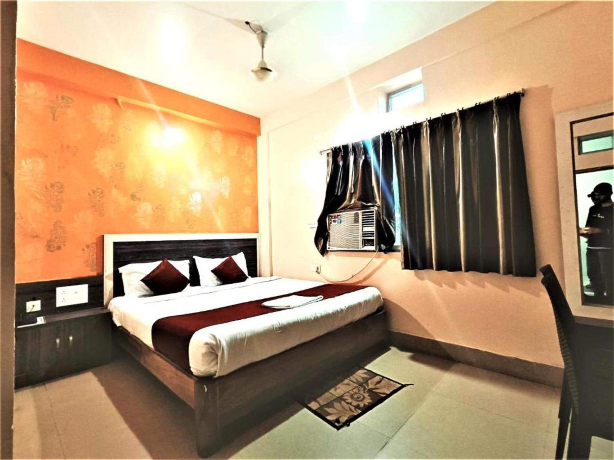 Hotel Krishna Residency Puri Near Sea Beach Best Choice Of Travellers By Morservices المظهر الخارجي الصورة