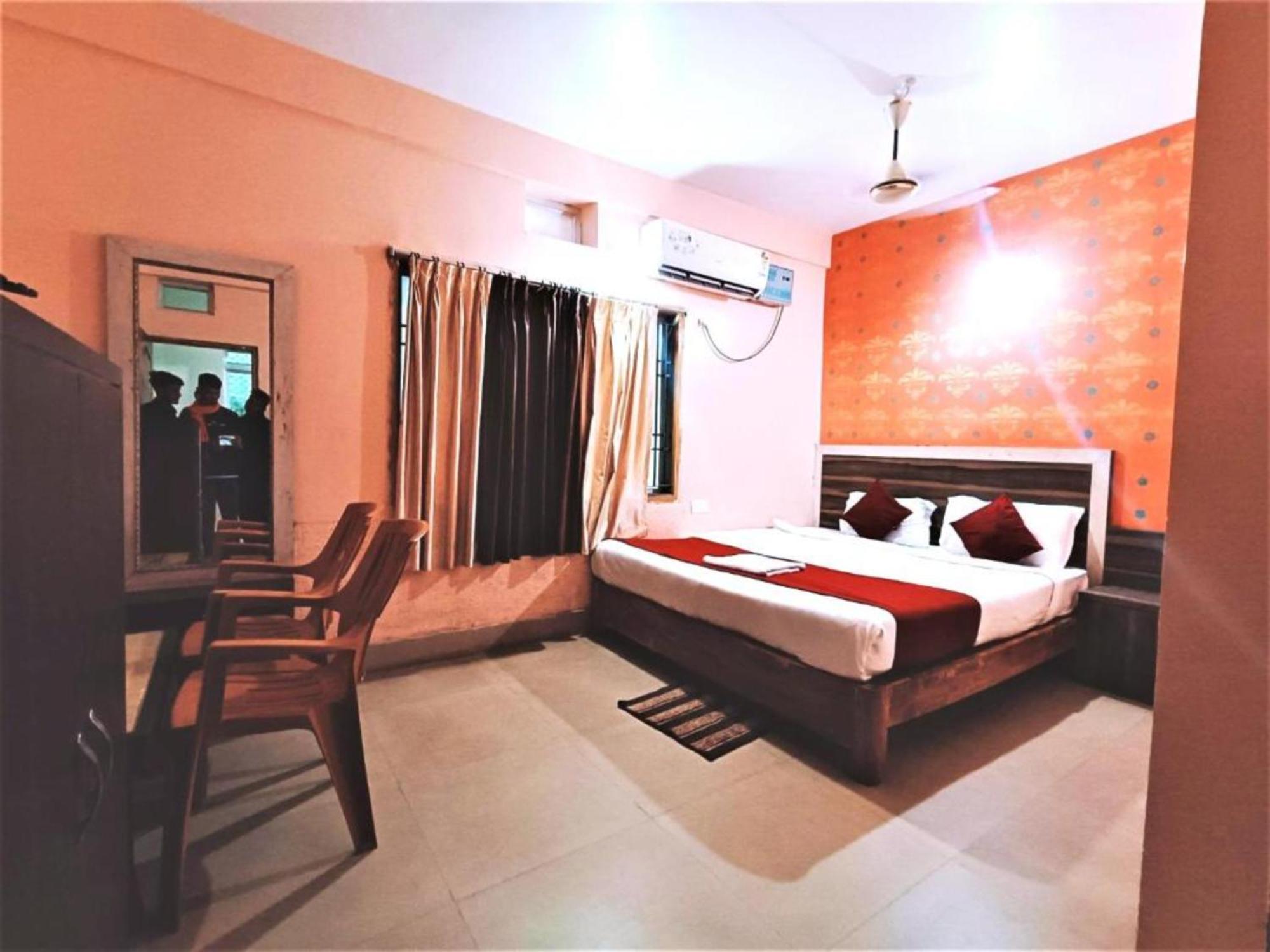 Hotel Krishna Residency Puri Near Sea Beach Best Choice Of Travellers By Morservices المظهر الخارجي الصورة